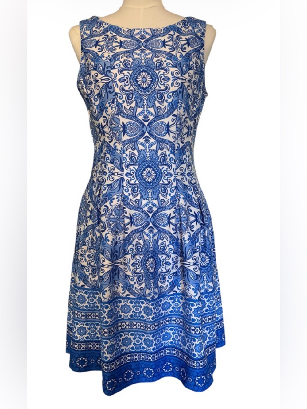 Blue and White Fit-and-Flare Sleeveless Zip Dress Bundle and Save Size 8  SKU 8